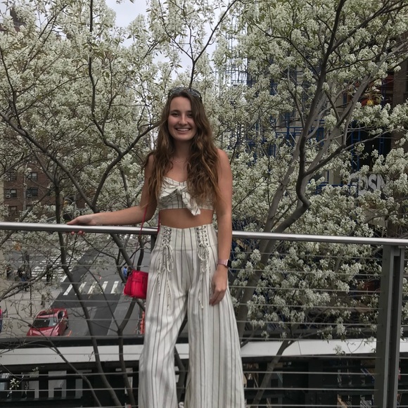 Meet your Posher, Lexie - Picture 1 of 1